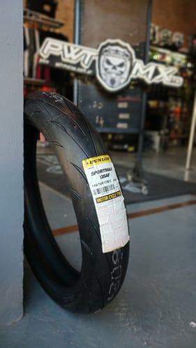 CUBIERTA DUNLOP SPORTMAX Q5A 110 / 70 - 17 PISTA TURISMO