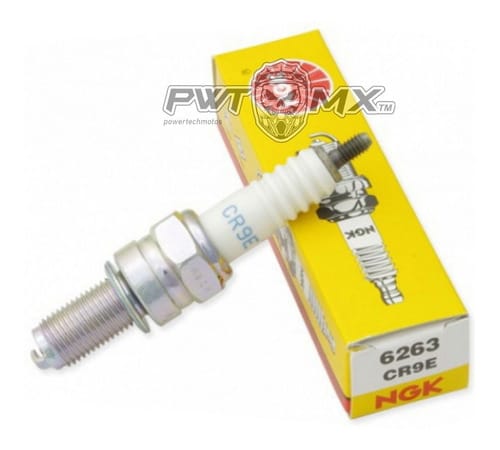 BUJIA YAMAHA YZF 600 R6 95 - 07 / YZF 1000 R1 98 - 01 CR9E